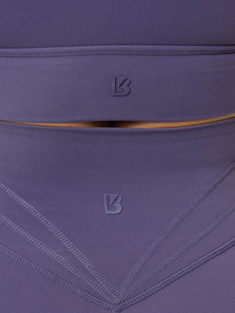 Legacy Short 6" - Shadow Berry